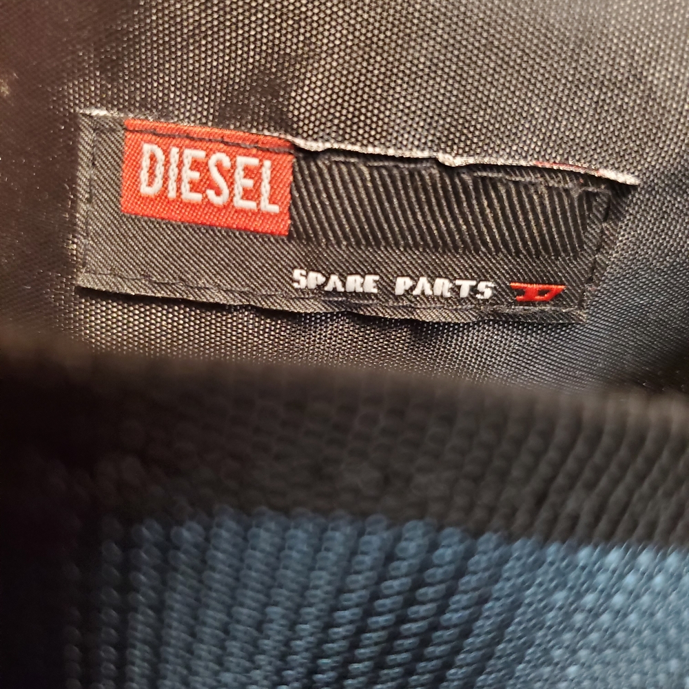 Men's DIESEL SPARE PARTS Crossbody Bag - Picture 4 of 10